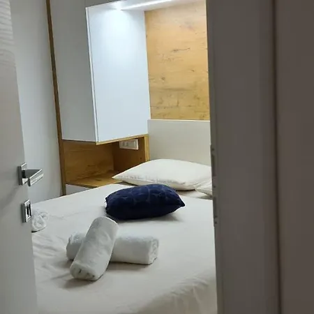 Marcelina 1 With Private Pool Апартаменты