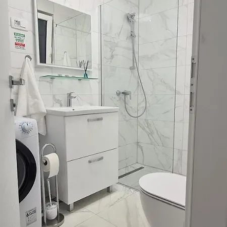 Marcelina 1 With Private Pool Апартаменты Трогир