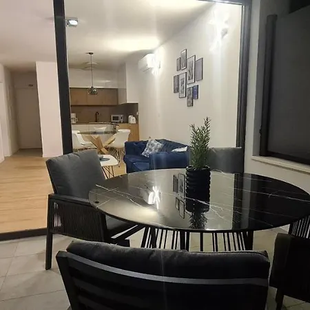 Marcelina 1 With Private Pool Апартаменты